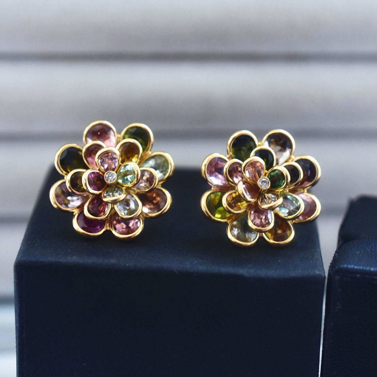 EARRING 18K